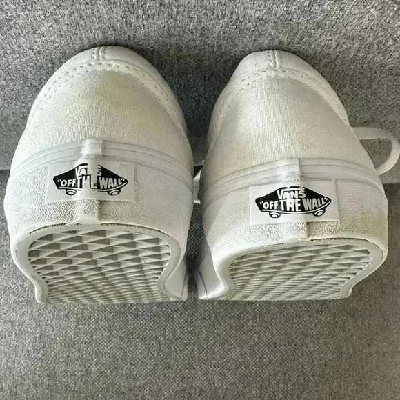 Vans Old Skool Classic Tumble Shoe - Picture 8 of 14